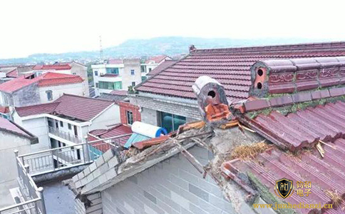 钧和电子分享绍兴一处民宅遭雷击