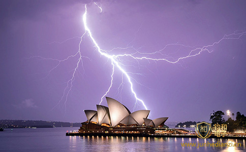 钧和电子分享悉尼4人遭雷击昏迷